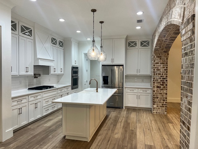 Premiere Luxurious Kitchen Remodel in Pensacola, Fl Thumbnail