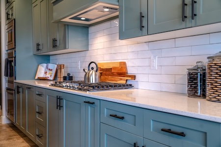 Kitchen Custom Countertops & Cabinets